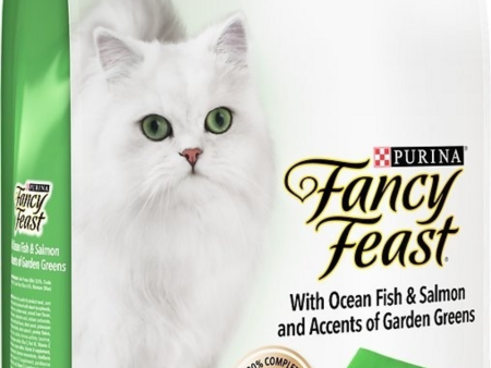 Fancy Feast Gourmet Filet Oceanfish Salmon and Accents of Garden Greens Dry Cat Food Sale